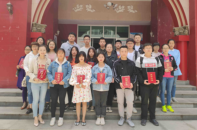 米兰官网学子在第12届中国大学生计算机设计大赛西北地区决赛中喜获佳绩