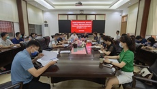 【主题教育】高职院、附设中医学校党委召开理论学习中心组学习（扩大）会