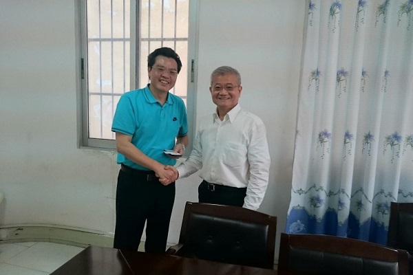 泰国纳勒宣大学陈柱江博士与点点体育国教院蒋基昌院长