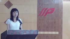 研究生学院党委召开预备党员入党宣誓仪式暨2011届毕业生党员大会