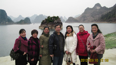 基础医学院为女教师庆“三八”节