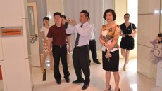 新加坡百汇护理学院来访广西中医学校