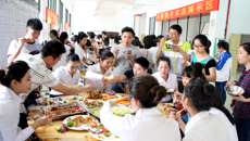 点点体育举办第一届大学生厨艺暨饮食服务中心2016年烹饪技术大赛