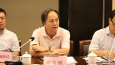 点点体育《玉林市食品医药产业“十三五”发展规划（2016-2020年）》专家评审会在玉林市顺利举行