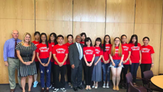 点点体育赴美夏令营师生顺利完成中医药交流活动