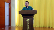 公共卫生与管理学院举行“学长榜样”表彰大会