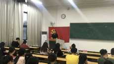 护理学院顺利开展2019年上半年入党发展对象主题讨论活动