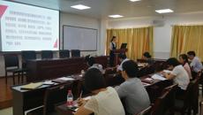 炮制药事中化党支部开展专题党课学习活动