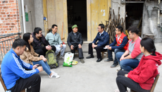 机关党委开展“为群众办实事 送温暖防返贫”主题党日活动