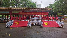 高等职业技术学院开展“喜迎二十大、永远跟党走、奋进新时代”社区义诊活动