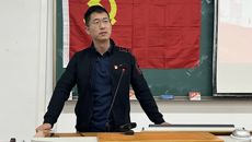 药学院药学学生第一党支部举行组织生活会暨民主评议党员大会