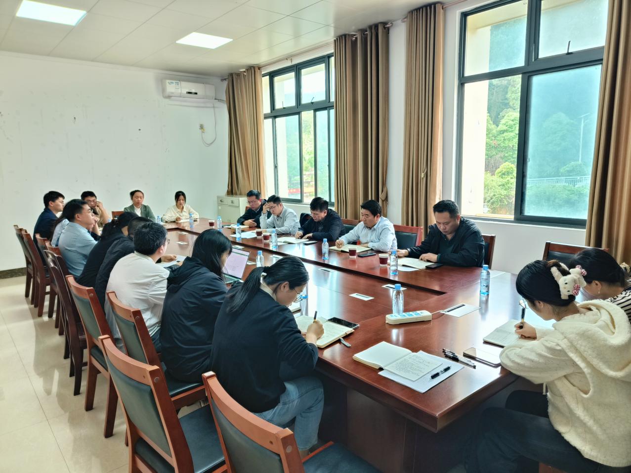 科技处周例会-IMG20251117094917