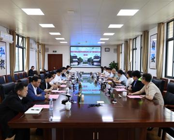 博鳌乐城先进医学科技转化中心一行来校交流座谈