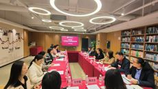 学校档案馆工作人员赴广西医科大学档案馆调研学习