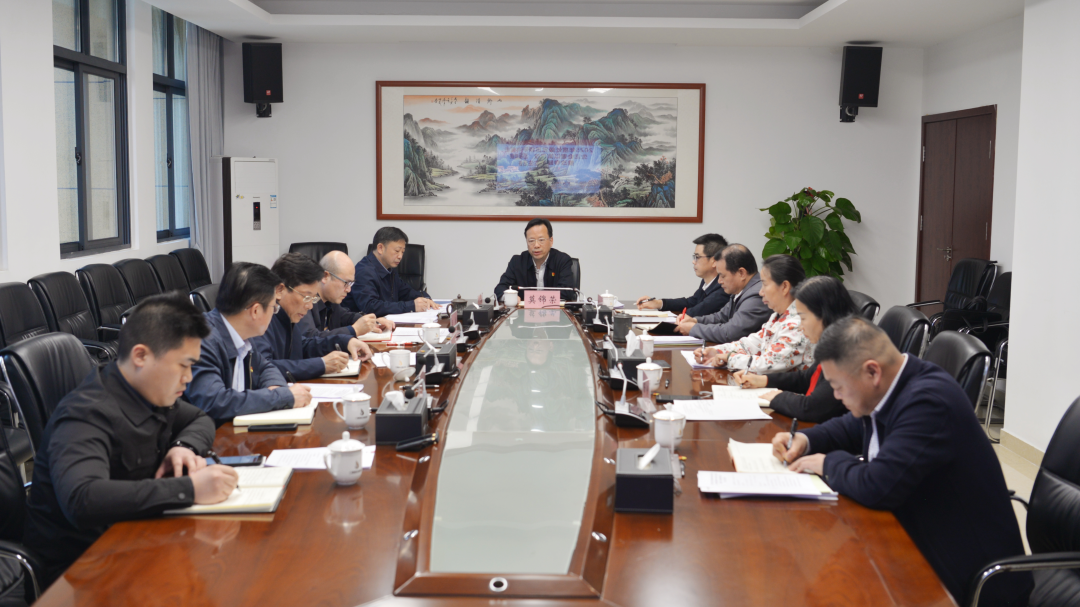 e3fca4f7d43b3bba40fa224d1b75dbfc(1)